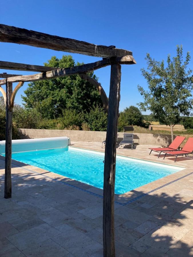 Rustic Cottage With Stunning Swimming Pool Saint-Front  Zewnętrze zdjęcie